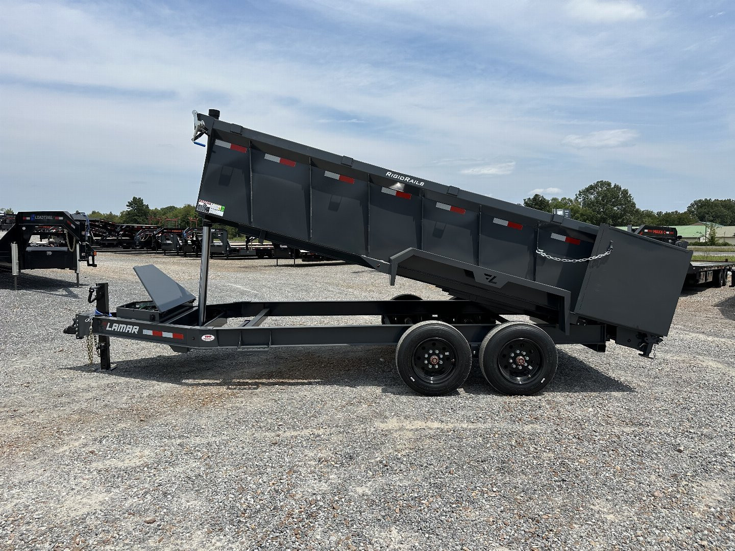 New 2025 Lamar Dump Trailer | 83" x 16' 16K GVWR