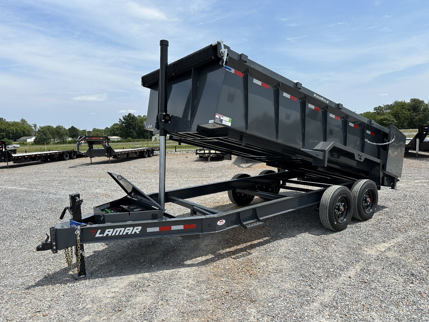 New 2025 Lamar Dump Trailer | 83" x 16' 16K GVWR