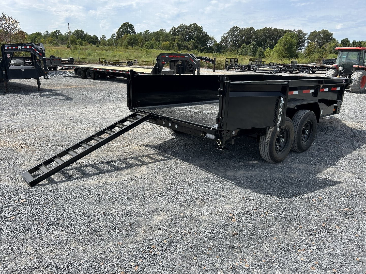 New 2025 MAXXD 14' x 83" 14k Dump Trailer