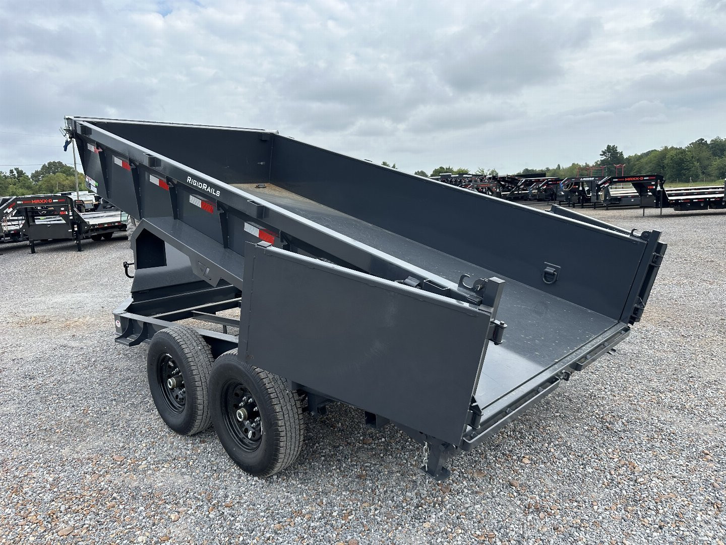 New 2025 Lamar 83" x 14' 14k Low-Pro Dump Trailer