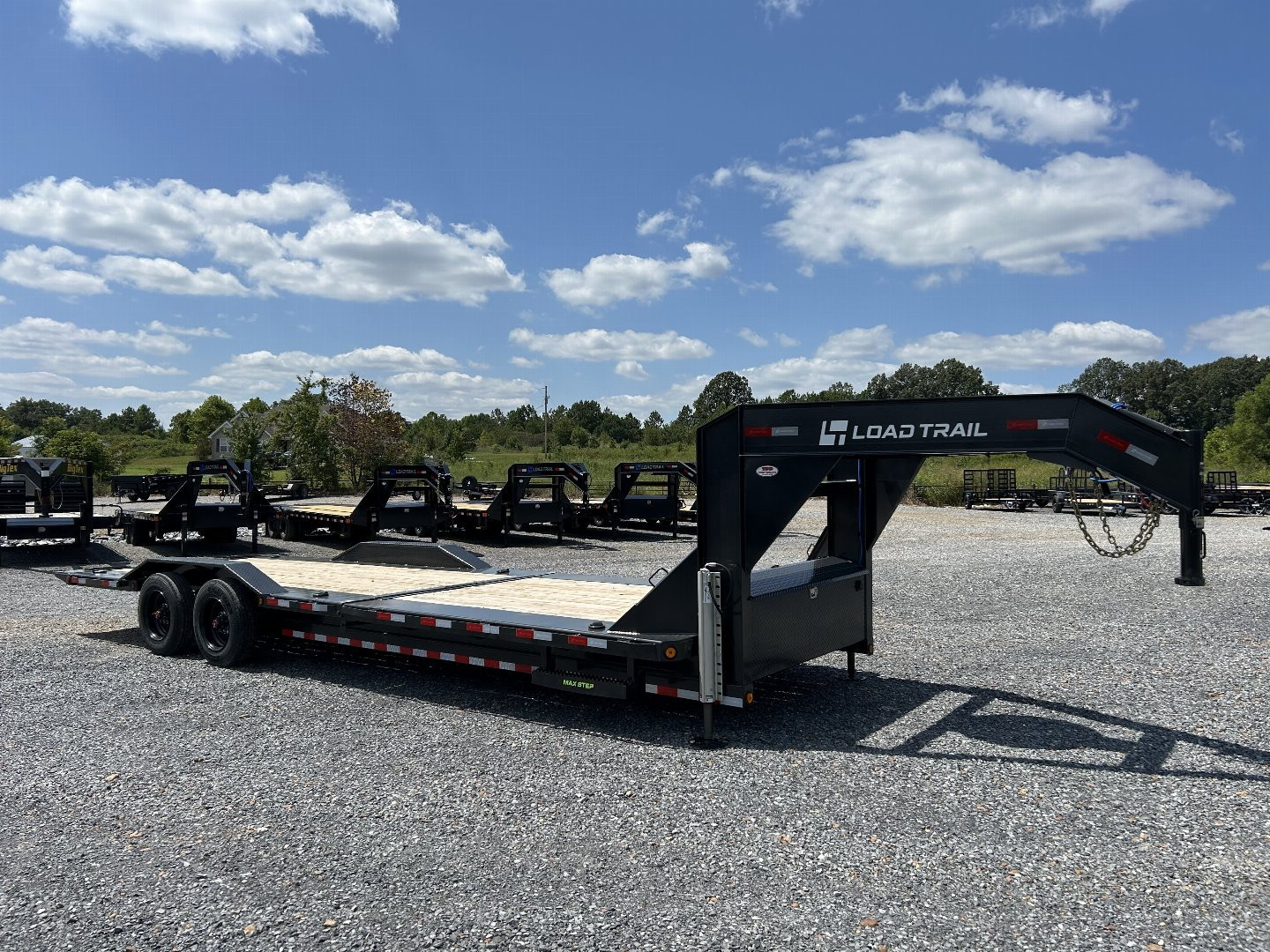 New 2024 Load Trail 102" x 26' 20K Gooseneck tilt Trailer