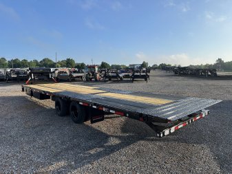 New 2025 MAXXD 34' x 102" 30k Hyd Dove Gooseneck Trailer