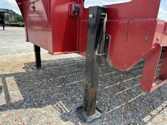 Used 2018 Midsota 32' HYDRO DOVE HYDRO JACKS Gooseneck Flatbed Trailer