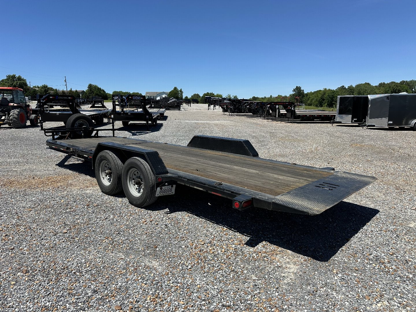Used 2019 LOAD TRAIL 83"X22' 14K Tilt Equipment Trailer