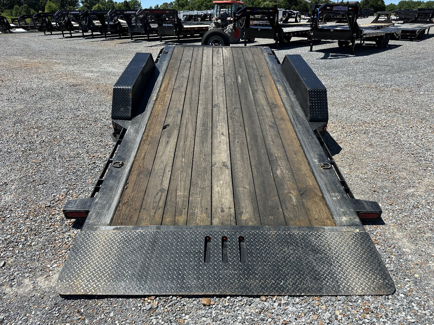 Used 2019 LOAD TRAIL 83"X22' 14K Tilt Equipment Trailer
