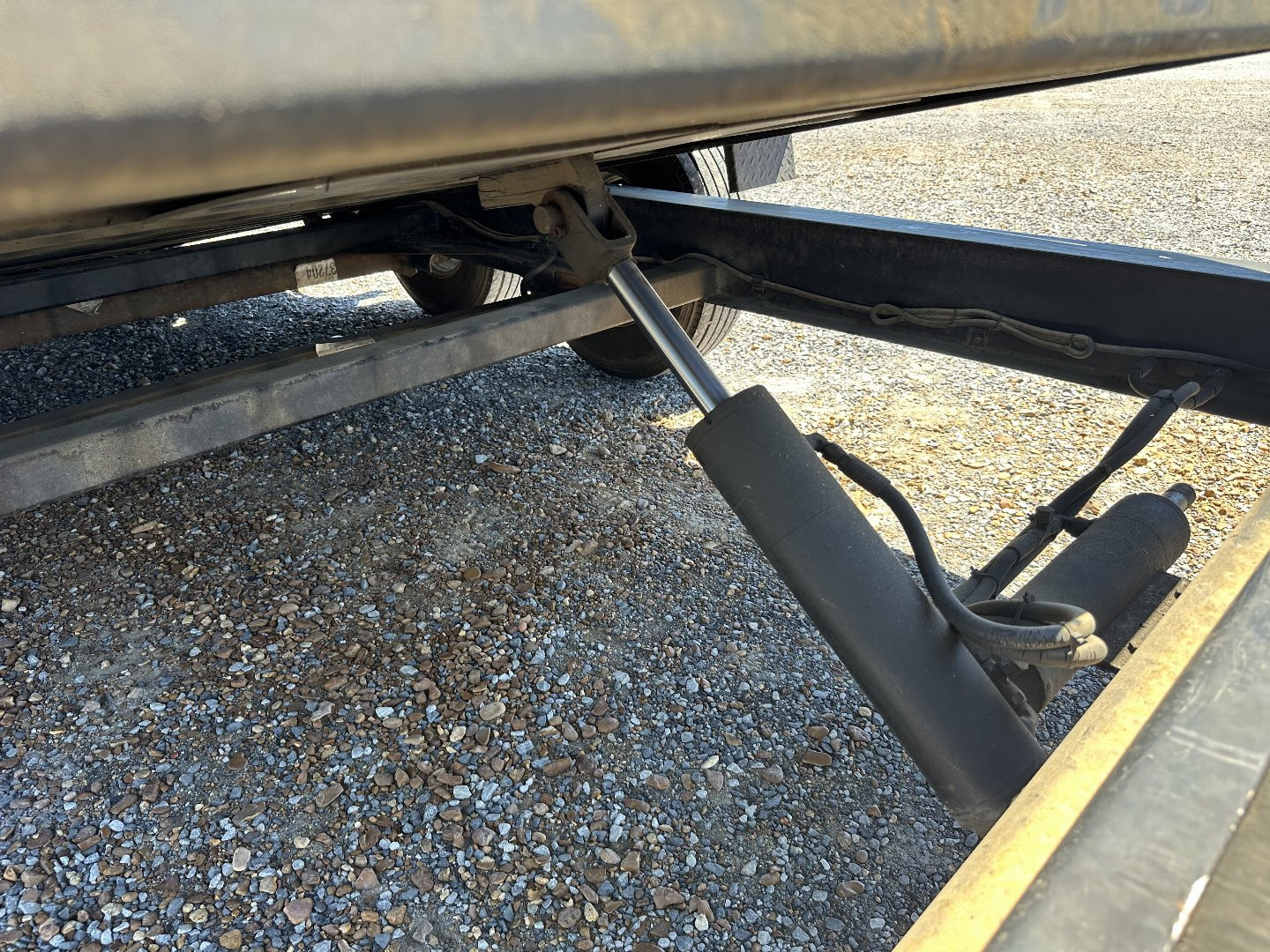 Used 2019 LOAD TRAIL 83"X22' 14K Tilt Equipment Trailer