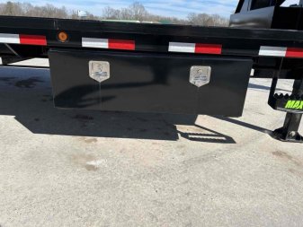 Used 2023 Load Trail 102"x40' 25k Gooseneck Flatbed Trailer