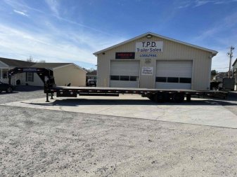 Used 2023 Load Trail 102"x40' 25k Gooseneck Flatbed Trailer