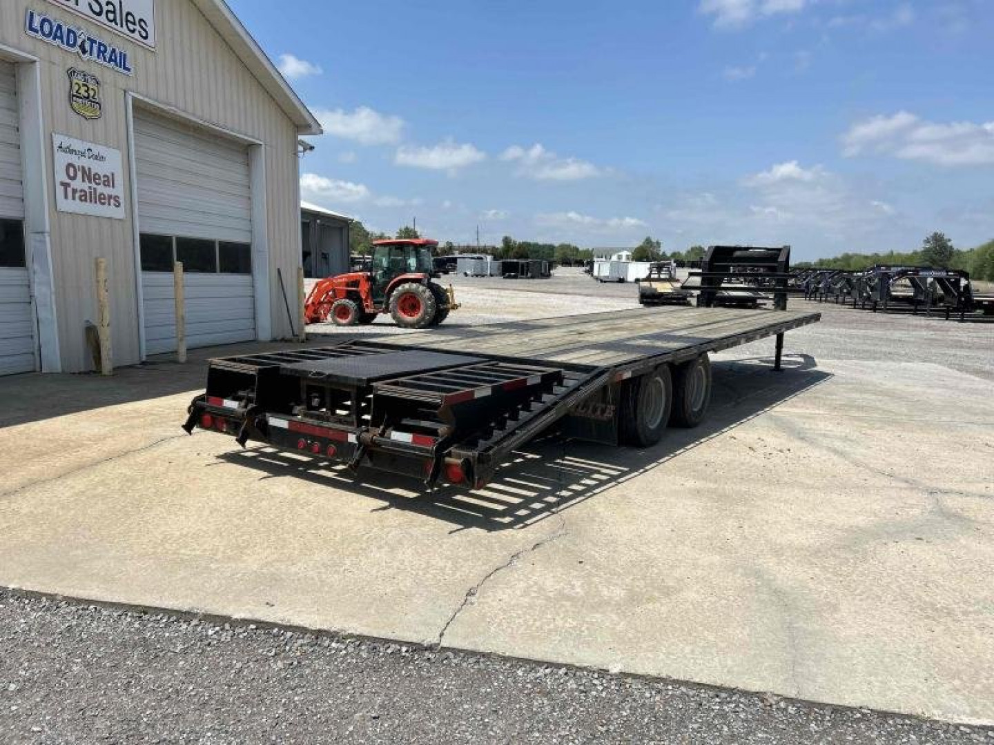 Used 2017 Elite Trailers 25+5 Flatbed Trailer