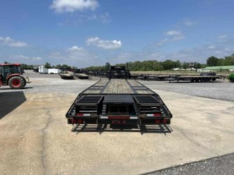 Used 2017 Elite Trailers 25+5 Flatbed Trailer