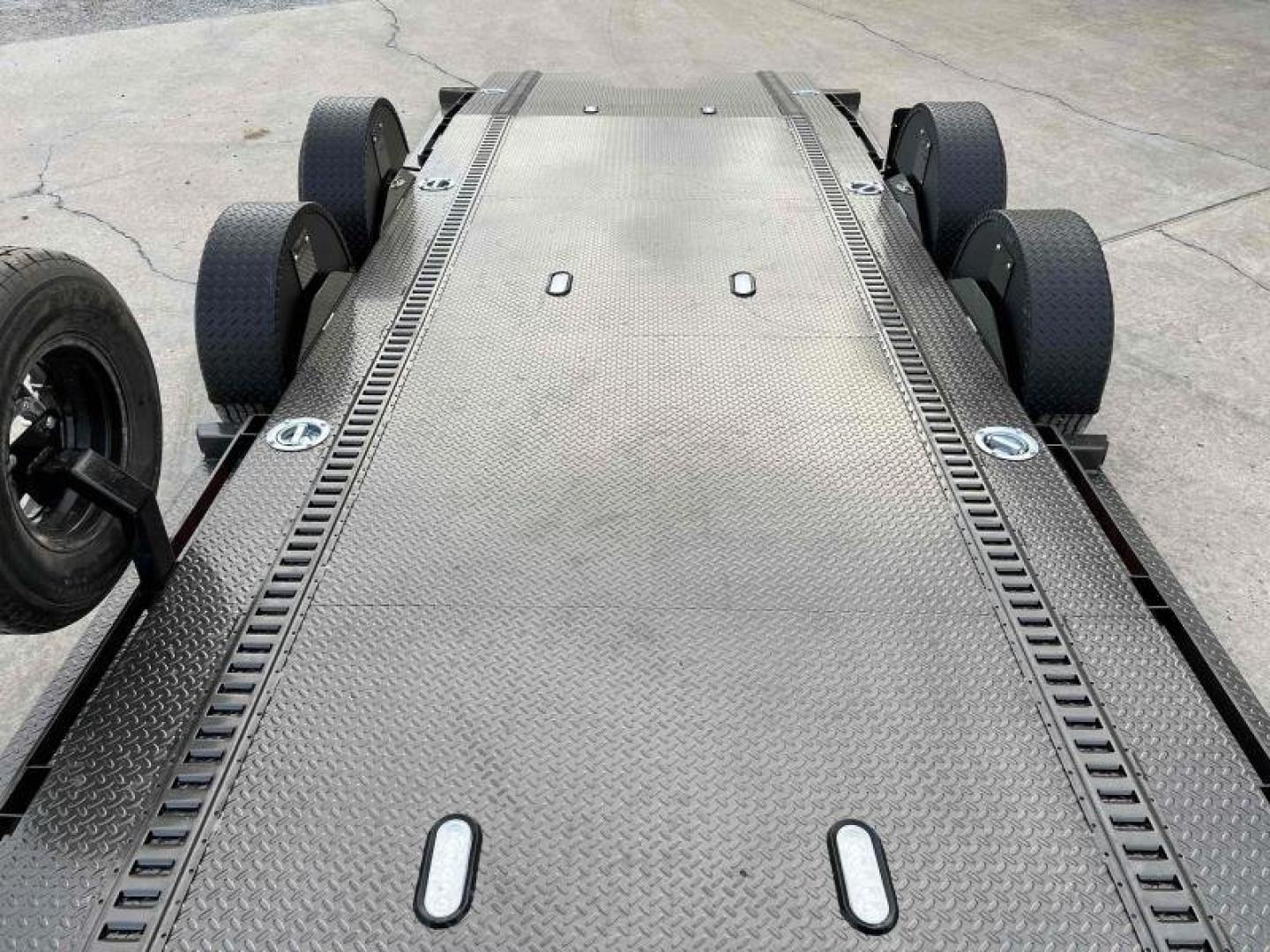 New 2024 MAXXD 24' 10K Drop N Load Trailer