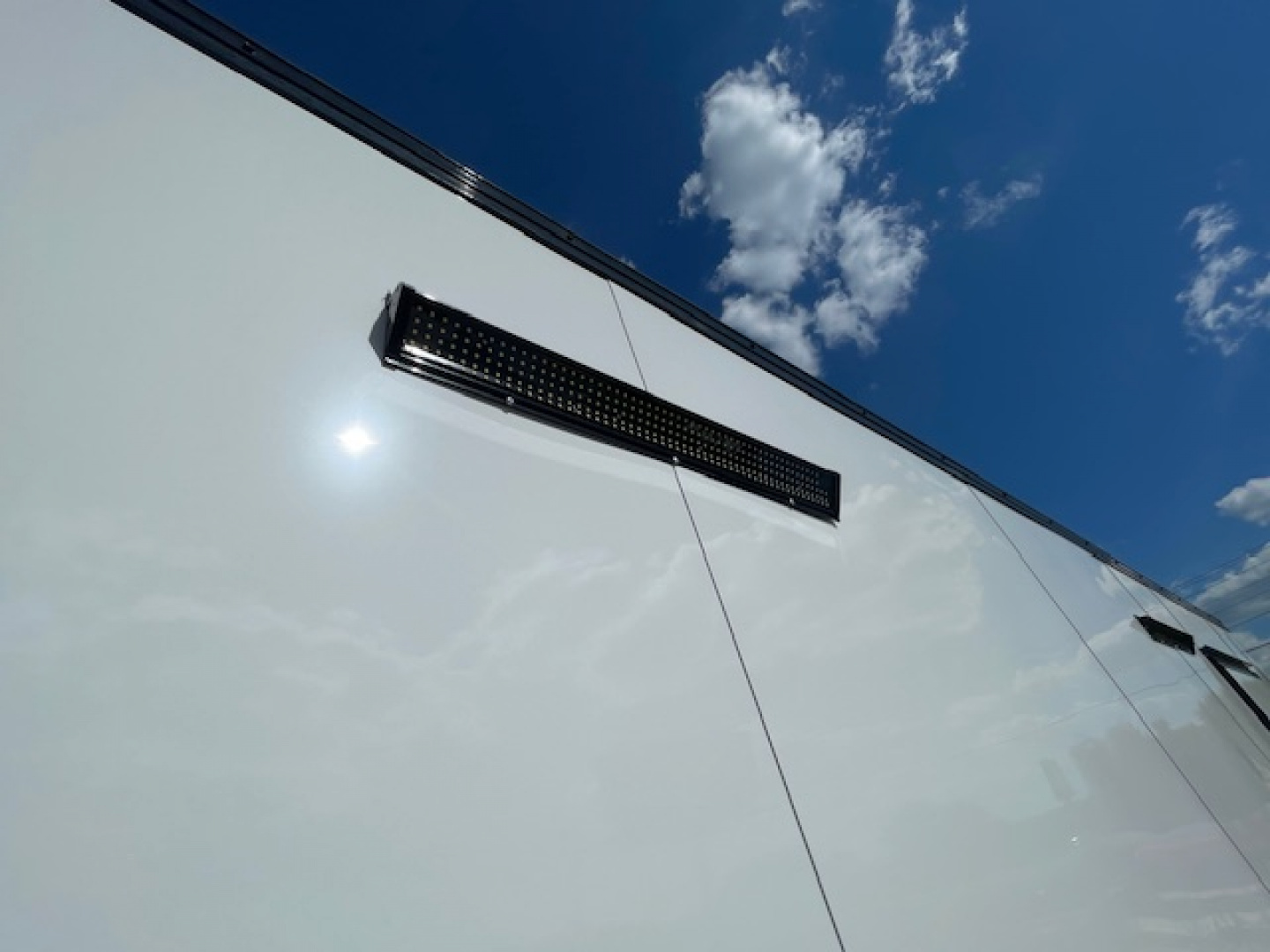 New 2026 HAULMARK HEAT 8'6" X 20' TANDEM (2) 5200lb AXLE ENCLOSED RACE CAR HAULER