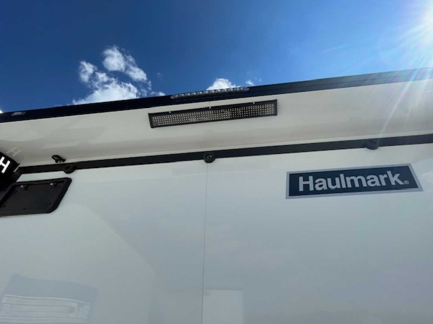 New 2026 HAULMARK HEAT 8'6" X 20' TANDEM (2) 5200lb AXLE ENCLOSED RACE CAR HAULER