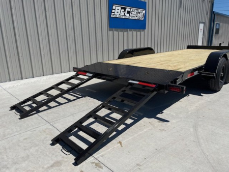 New 2025 DAVIDSON 83X20 BUMPER PULL WOOD FLOOR CAR HAULER W/ SLIDEOUT RAMPS ,2' DOVE (2) 5200lb AXLES, GVWR 9900#