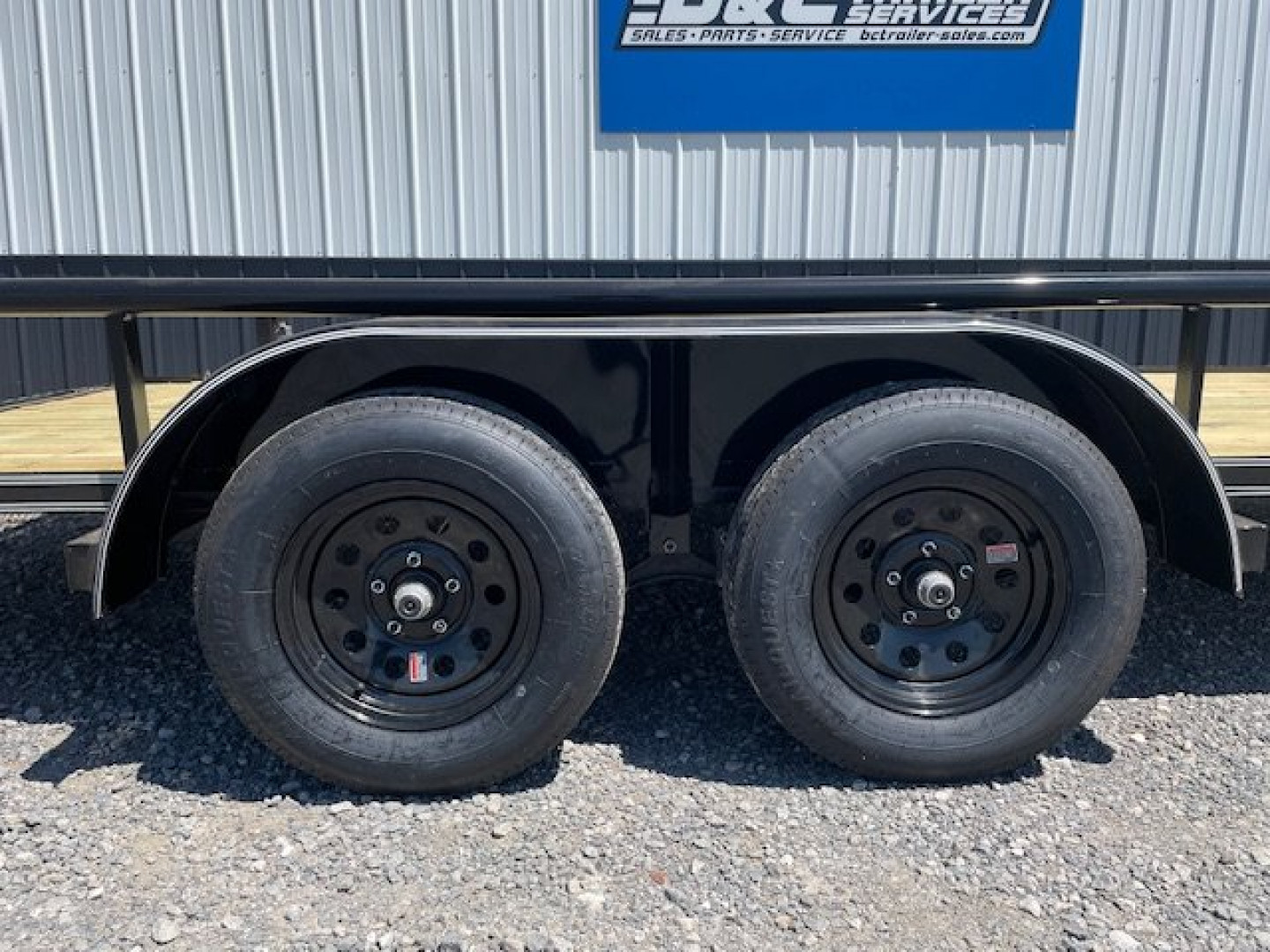 New 2025 DAVIDSON 83X18 TANDEM (2)AXLE PIPE TOP UTILITY TRAILER W/4' GATE