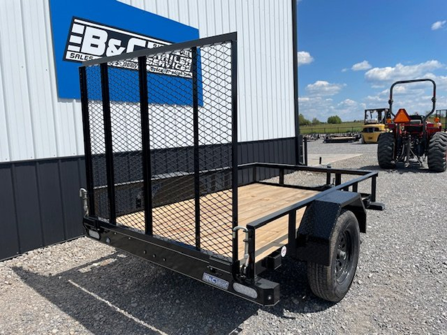 New 2024 DOOLITTLE 5X8 (1)SINGLE AXLE UTILITY W/4' GATE