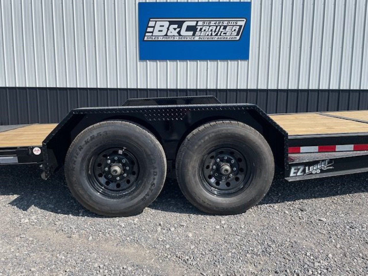 New 2024 DOOLITTLE 82X22 16+6 EQUIPMENT EZ LOADER TILT BED W/ TANDEM 7K AXLES