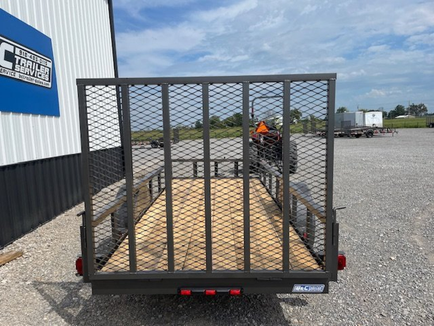 New 2024 LONGHORN 5X12 SINGLE (1)AXLE UTILITY W/4' GATE