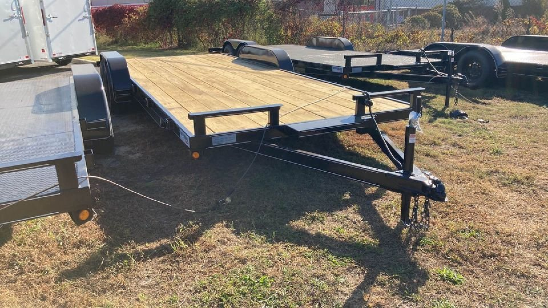 New 2025 P & T Trailers 20' wood deck Car Hauler