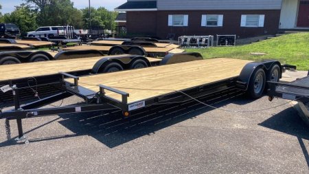 New 2024 P & T TRAILERS 20' wood deck Car / Racing Trailer