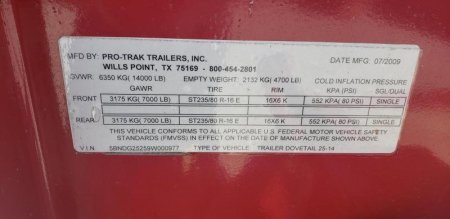 Used 2009 Pro-Trak 102"X25' Gooseneck Trailer