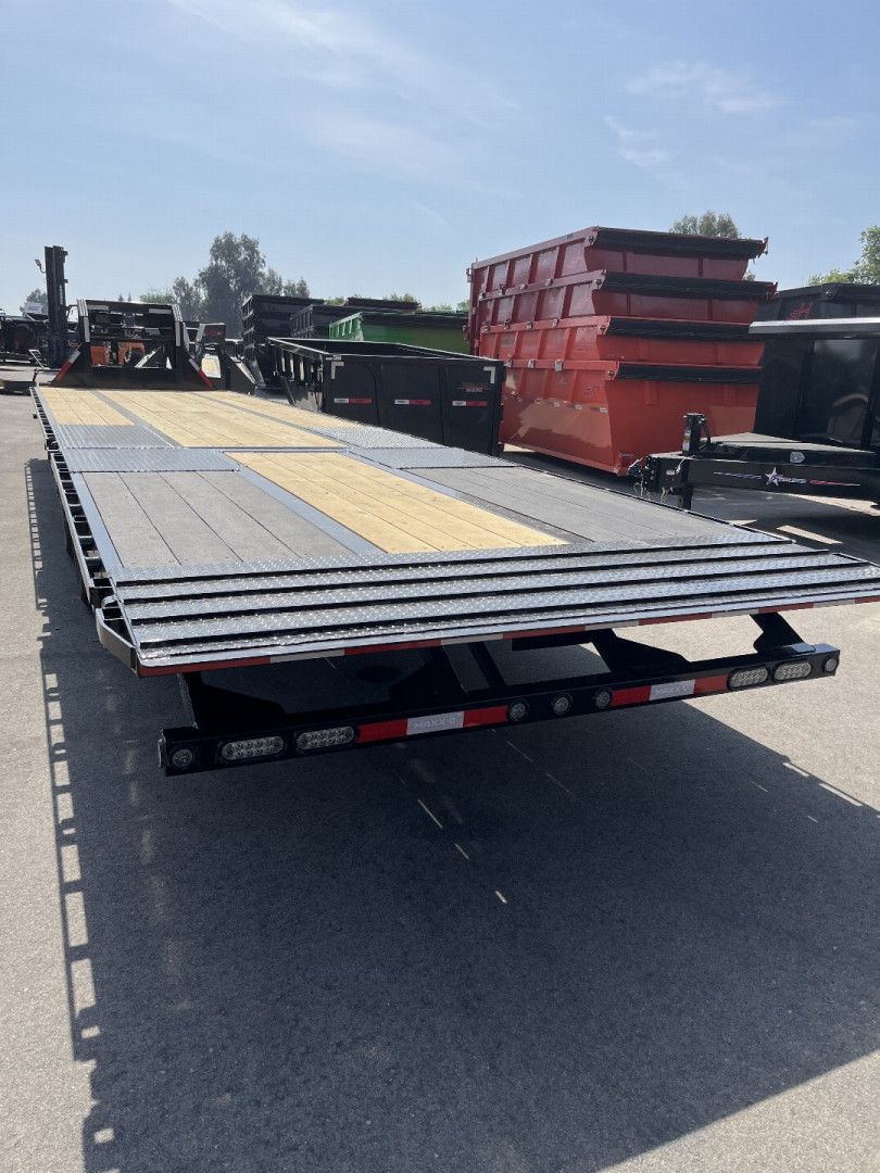 New 2025 MAXXD YDX10236 Flatbed Trailer