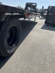New 2025 MAXXD YDX10236 Flatbed Trailer