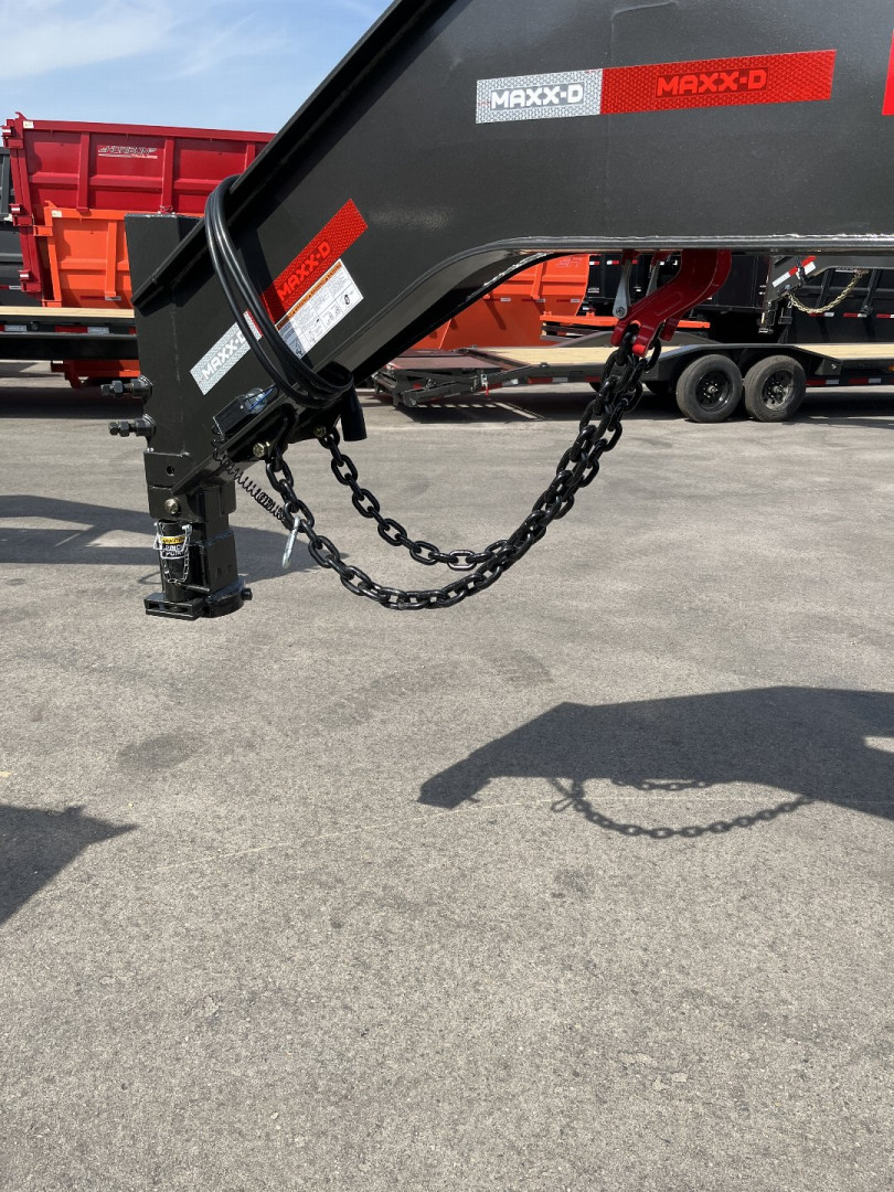New 2025 MAXXD LHX10232 Flatbed Trailer