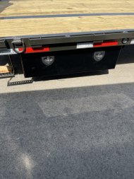 New 2025 MAXXD LHX10232 Flatbed Trailer