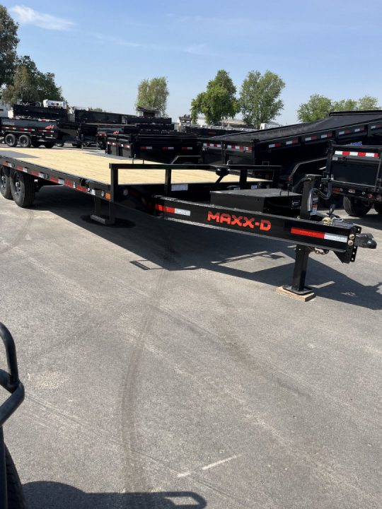 2025 MAXXD DOX10220
