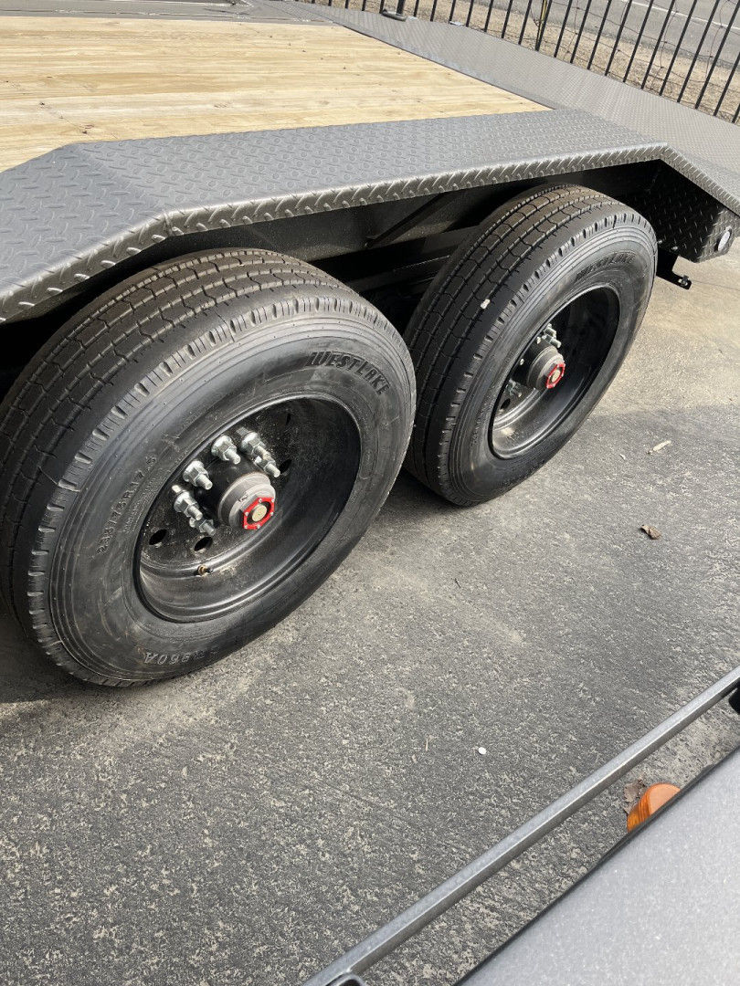 New 2025 MAXXD H9X10224 Car Hauler