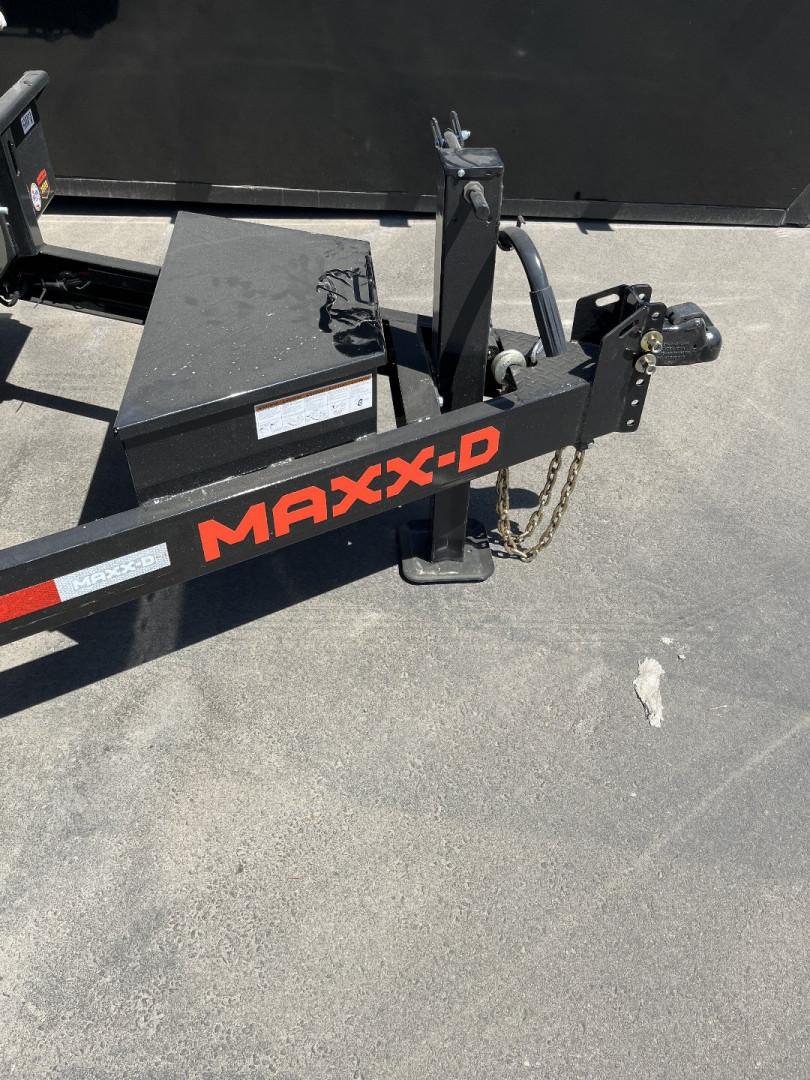 New 2025 MAXXD C6X8322 Car Hauler