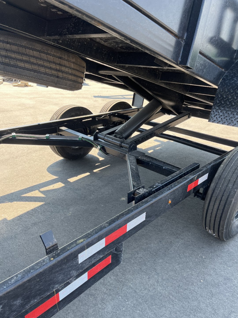 New 2024 BCL Fabrication LANDSCAPE DUMP Specialty Trailer