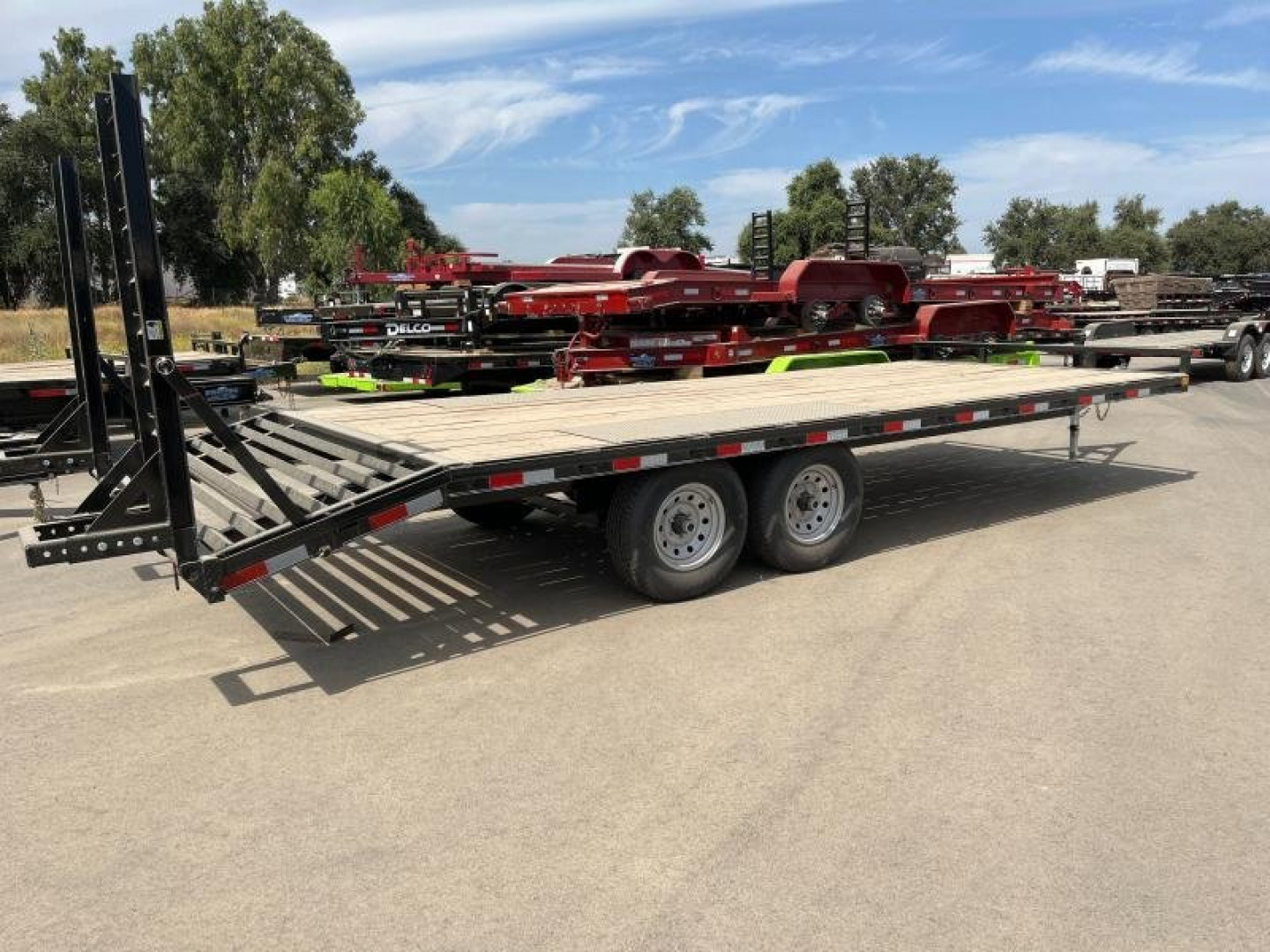New 2023 Delco Trailers F622 Deckover Trailer