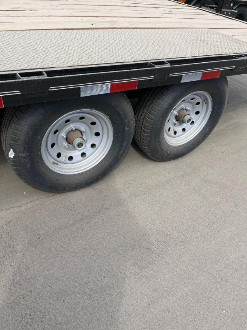 New 2023 Delco Trailers F622 Deckover Trailer