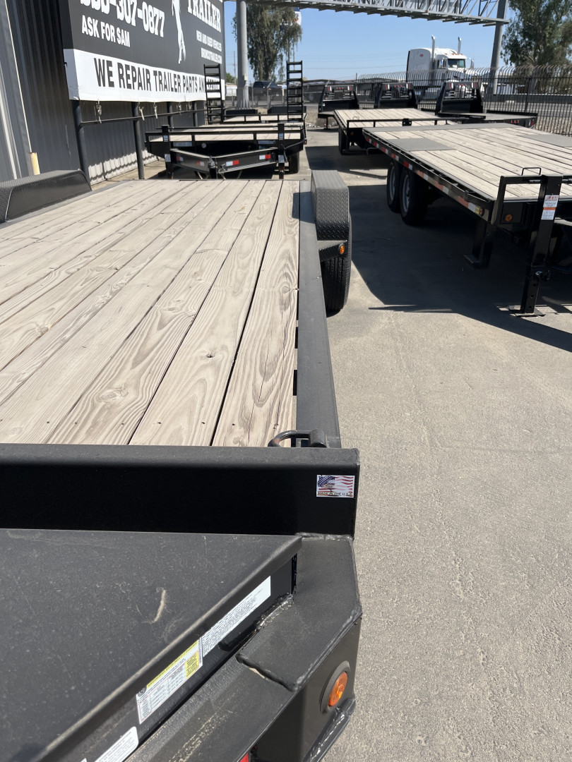 New 2023 East Texas Trailers E18322072 Equipment Trailer