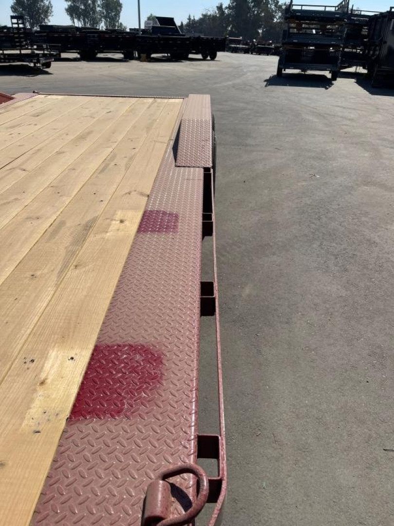 New 2023 East Texas Trailers E10220072 Equipment Trailer