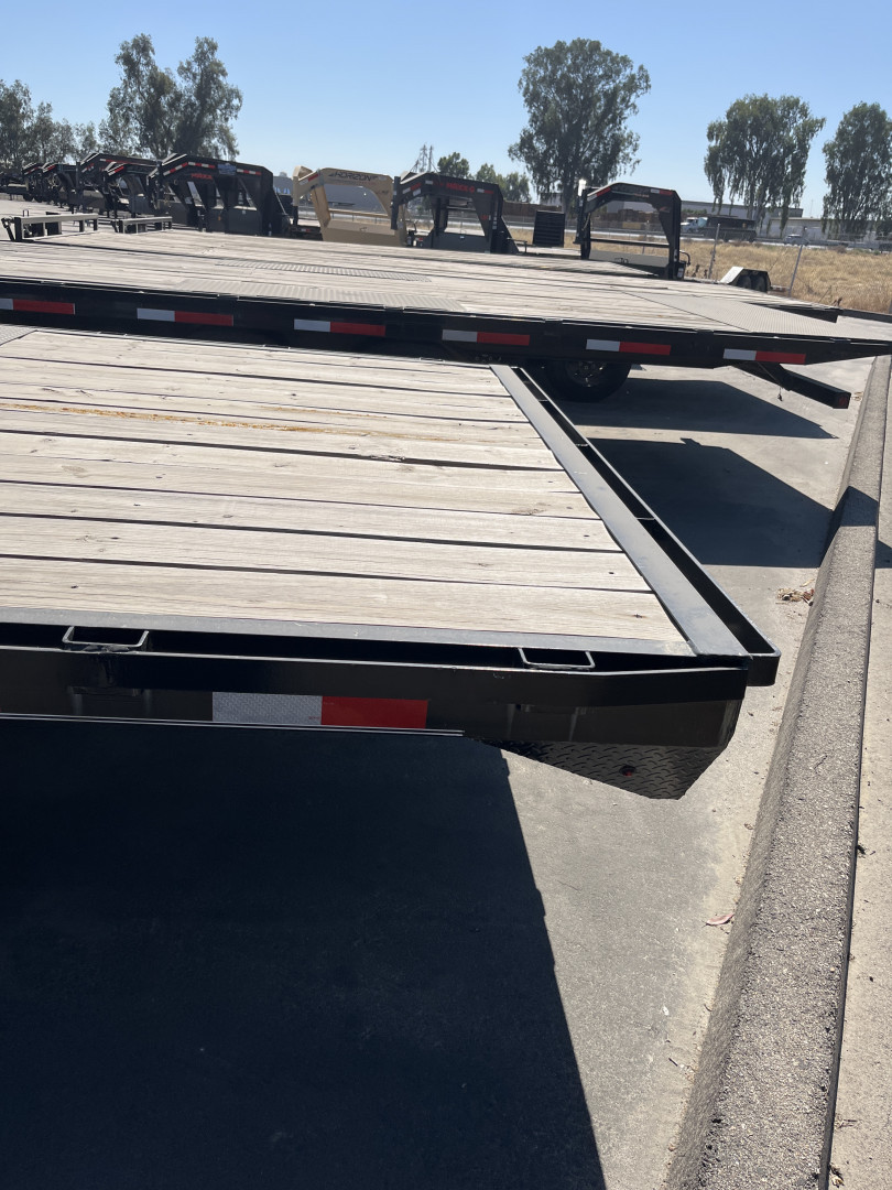 New 2022 Delco Trailers F822 Deckover Trailer