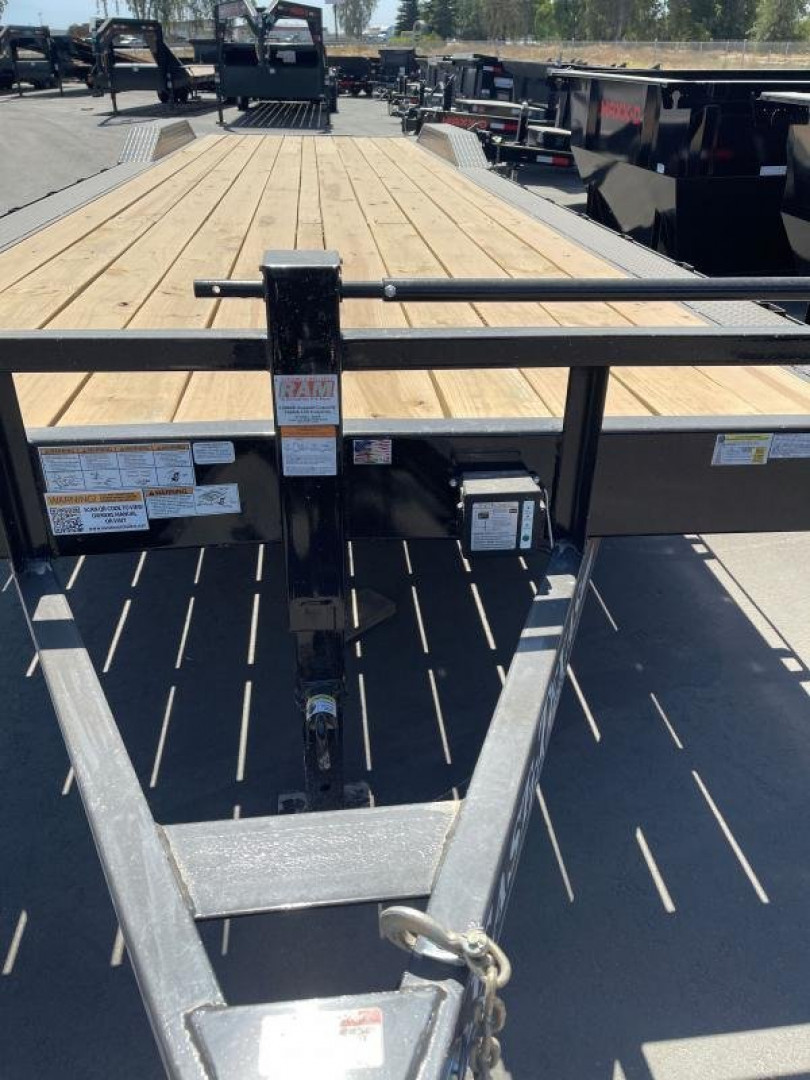 New 2022 East Texas Trailers CH0232072 Equipment Trailer