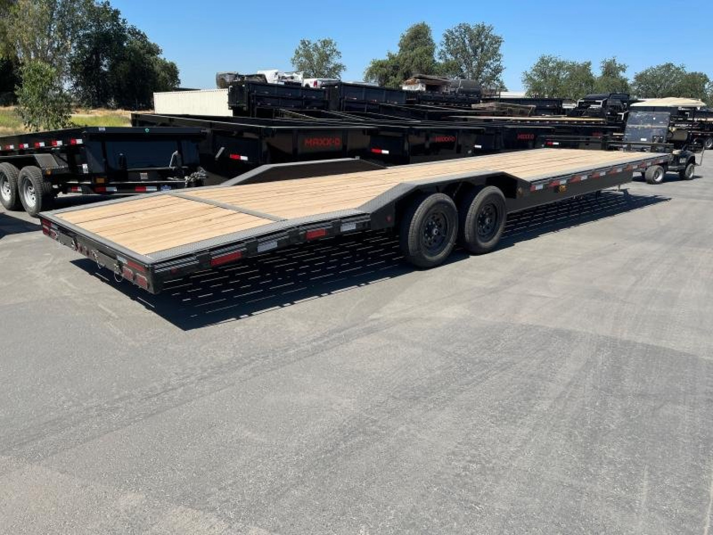 New 2022 East Texas Trailers CH0232072 Equipment Trailer