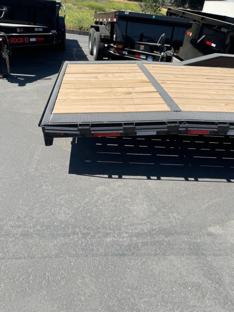 New 2022 East Texas Trailers CH0232072 Equipment Trailer