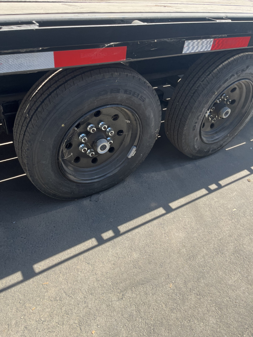 New 2022 East Texas Trailers PH0224082 Deckover Trailer