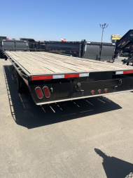 New 2022 East Texas Trailers PH0224082 Deckover Trailer