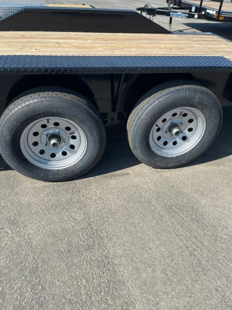 New 2021 East Texas Trailers CH0216032 Car / Racing Trailer