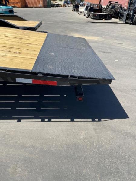 New 2021 East Texas Trailers GE0240102 Flatbed Trailer