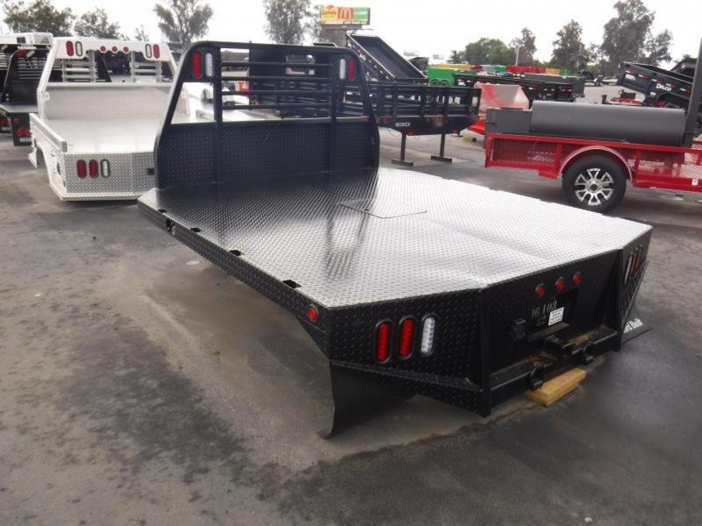 New 2021 Bradford Built MUSTANG Truck Bed