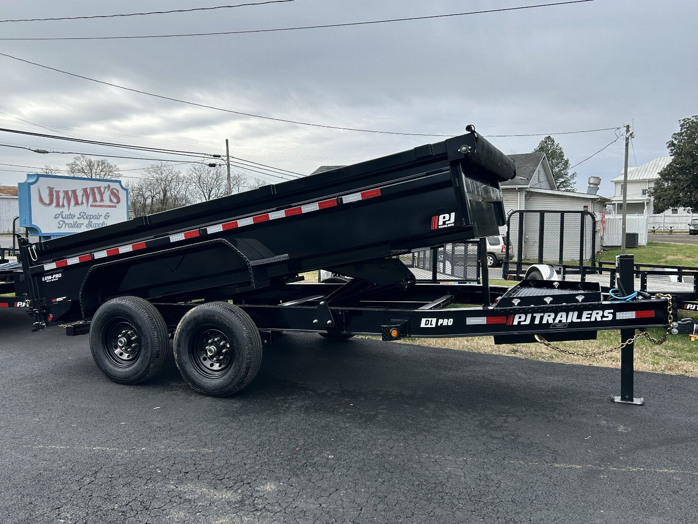 New 2025 PJ Trailers 14'x83" Low Pro Dump Trailer
