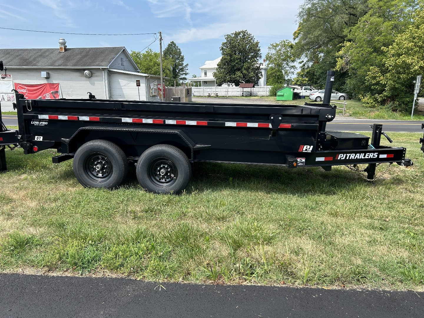 New 2025 PJ Trailers 14' TELESCOPIC Dump Trailer