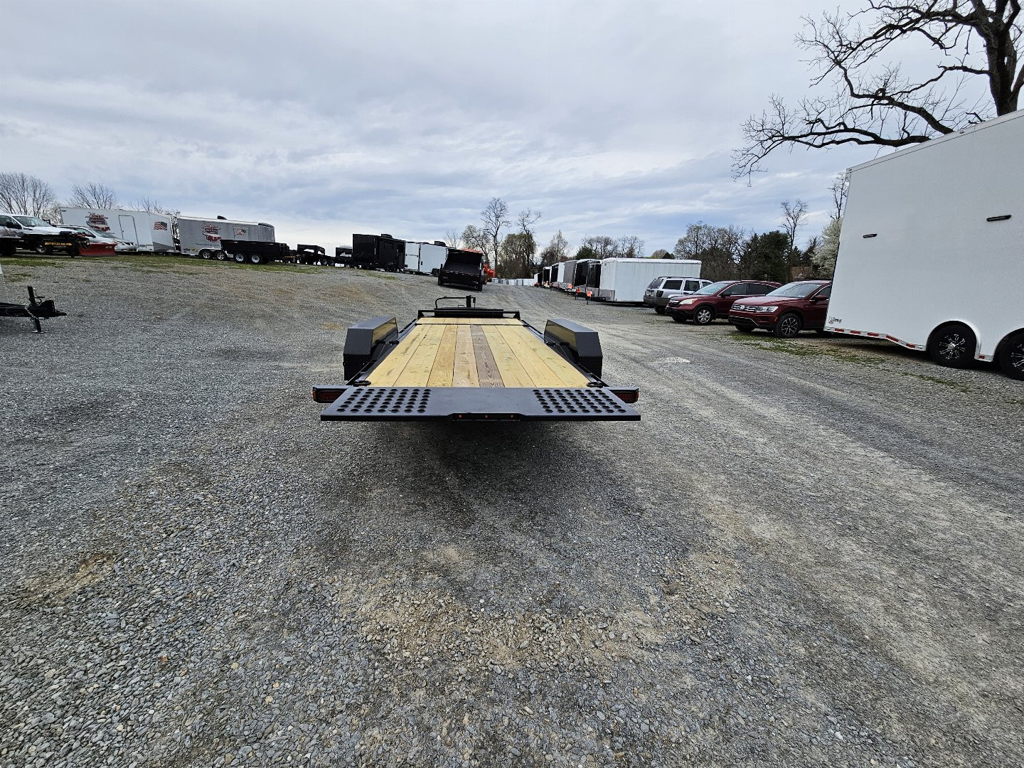 New 2025 PEQUEA T200 Equipment Trailer