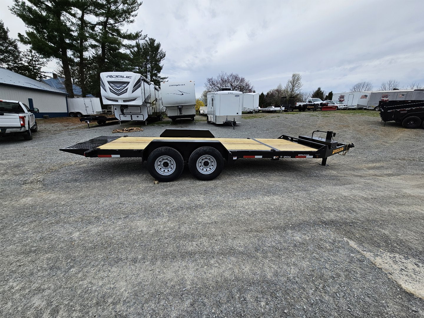 New 2025 PEQUEA T200 Equipment Trailer